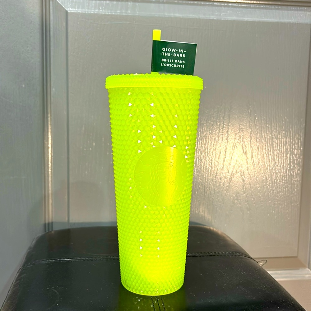 LIMITED EDITION: Glow in the dark Tumbler